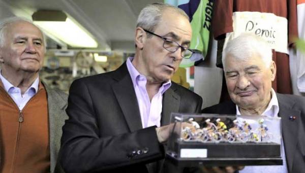 En 2018, Henri Breuillé reçoit Raymond Poulidor...