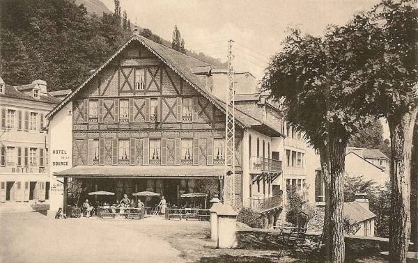 Saint-Sauveur. Hôtel de la Source...