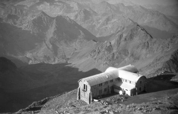Photo P. Lacombe 1949