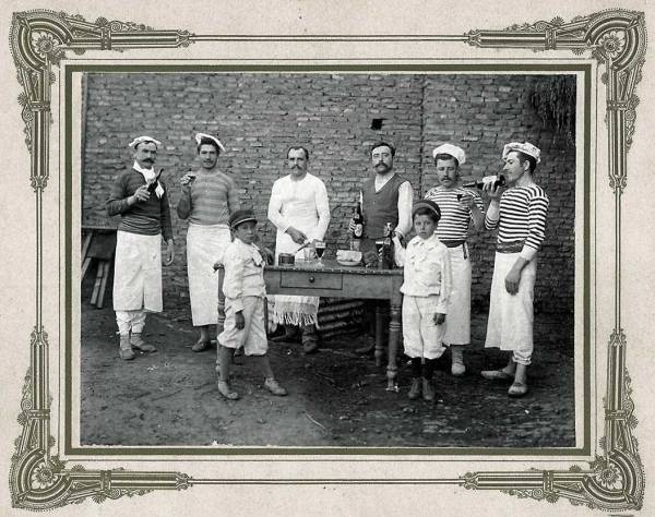 Etienne et Laurent, sans doute un14 juillet…en 1911