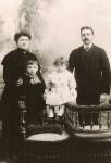 Emiliana Cerrudo de Destarde et son mari Don Luciano...